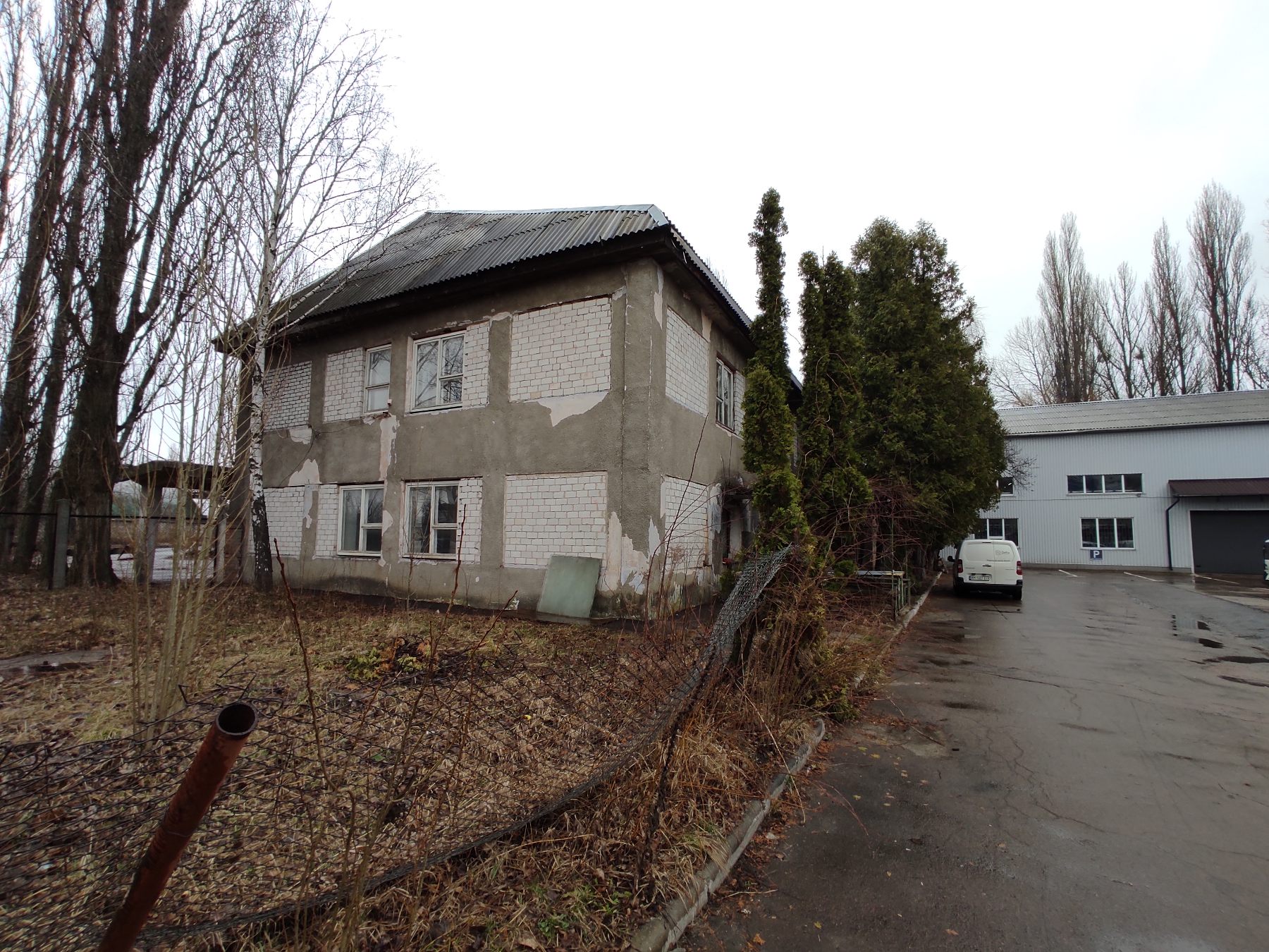 Administrative building Paradjanov Street, 1000 sq.m.