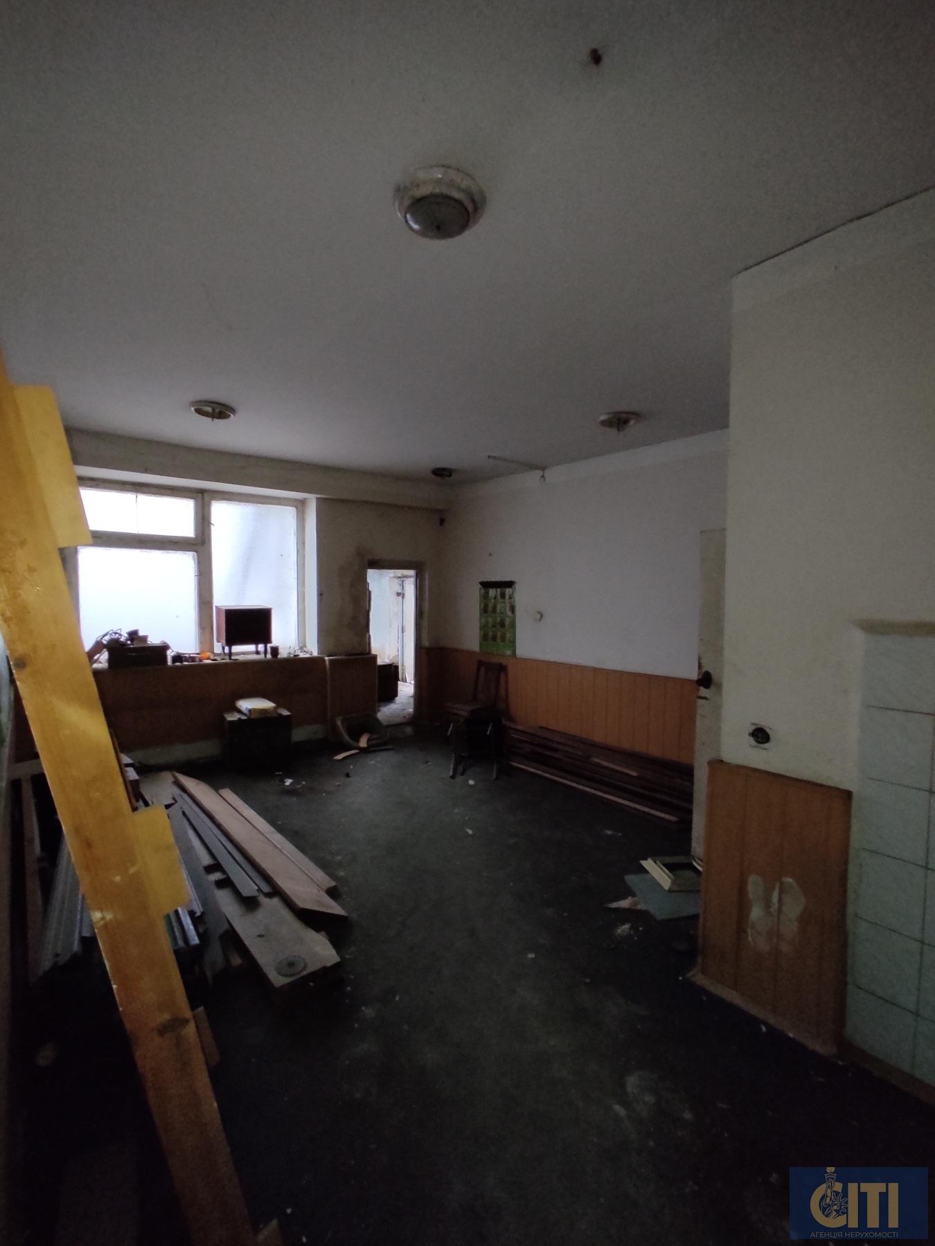 Административное здание ул. Параджанова, 1000 кв.м. Адміністративна будівля вул. Параджанова, 1000 кв.м.