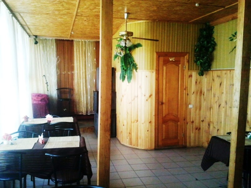 Operating cafe in the center of Zhitomir, 200 m2