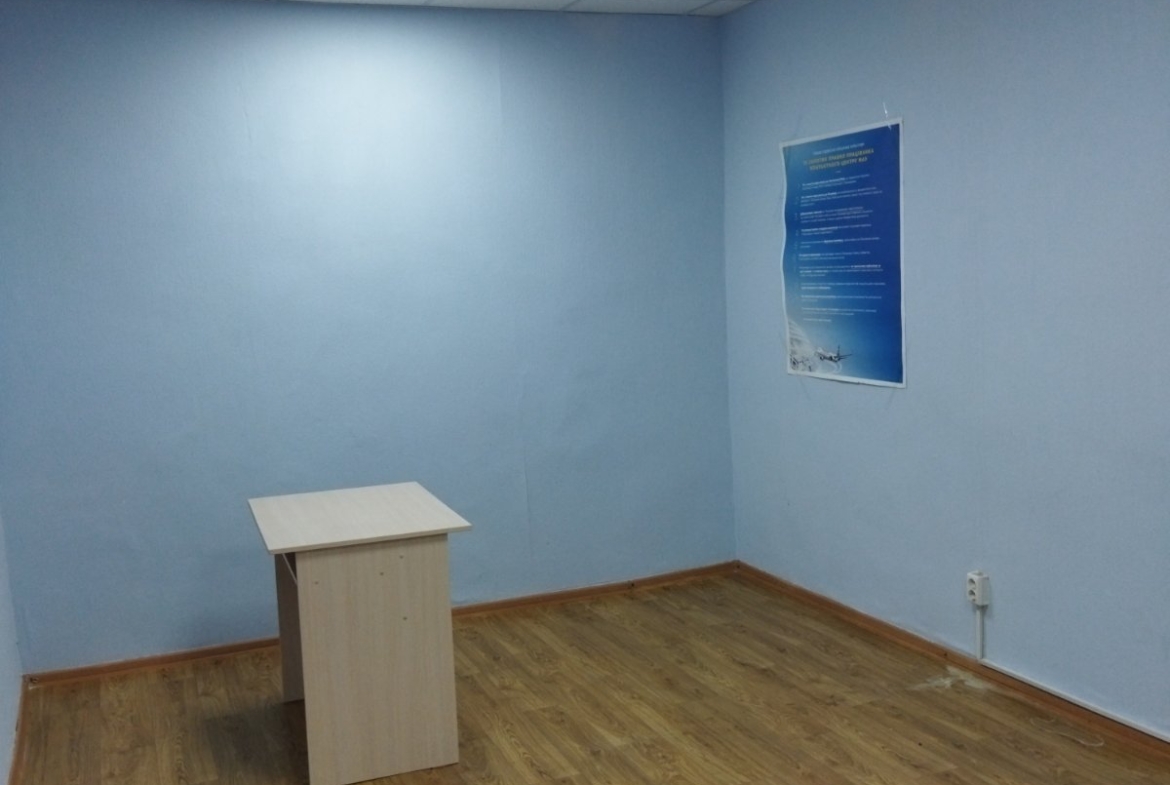 Office space near GLOBAL shopping mall, 184 m2