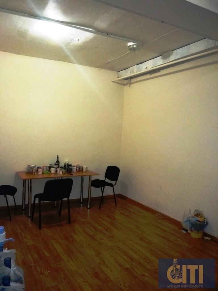 Офисное помещение район ТРЦ ГЛОБАЛ, 184 м2 Офісне приміщення район ТРЦ ГЛОБАЛ, 184 м2