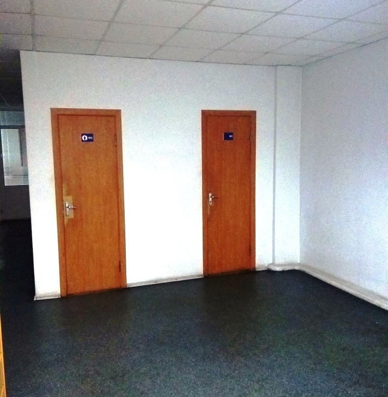 Office space near GLOBAL shopping mall, 184 m2