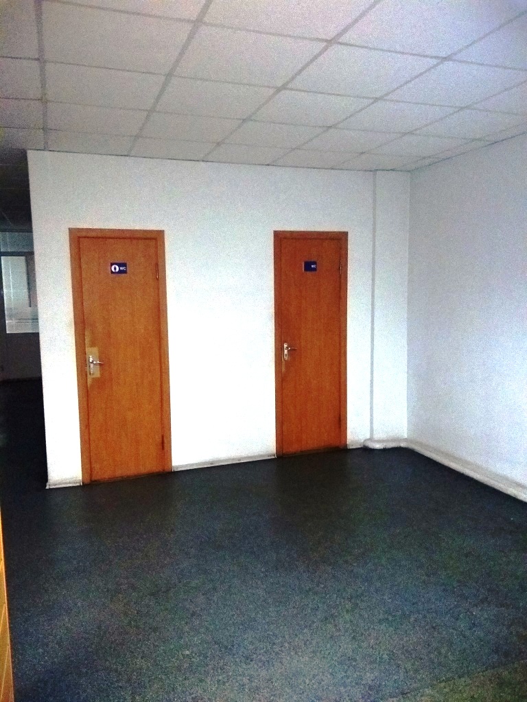 Office space near GLOBAL shopping mall, 184 m2