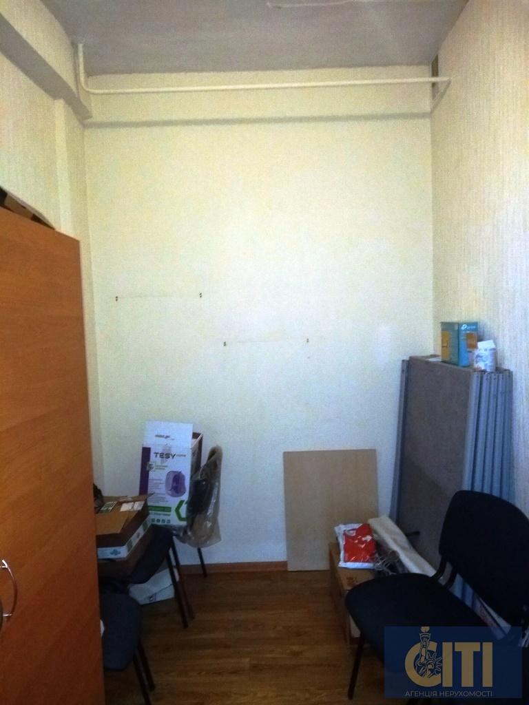 Офисное помещение район ТРЦ ГЛОБАЛ, 184 м2 Офісне приміщення район ТРЦ ГЛОБАЛ, 184 м2