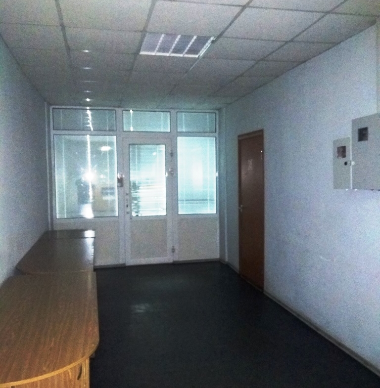 Office space near GLOBAL shopping mall, 184 m2