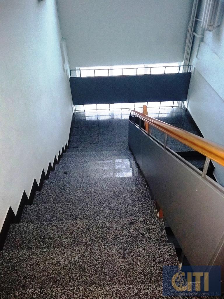 Офисное помещение район ТРЦ ГЛОБАЛ, 184 м2 Офісне приміщення район ТРЦ ГЛОБАЛ, 184 м2