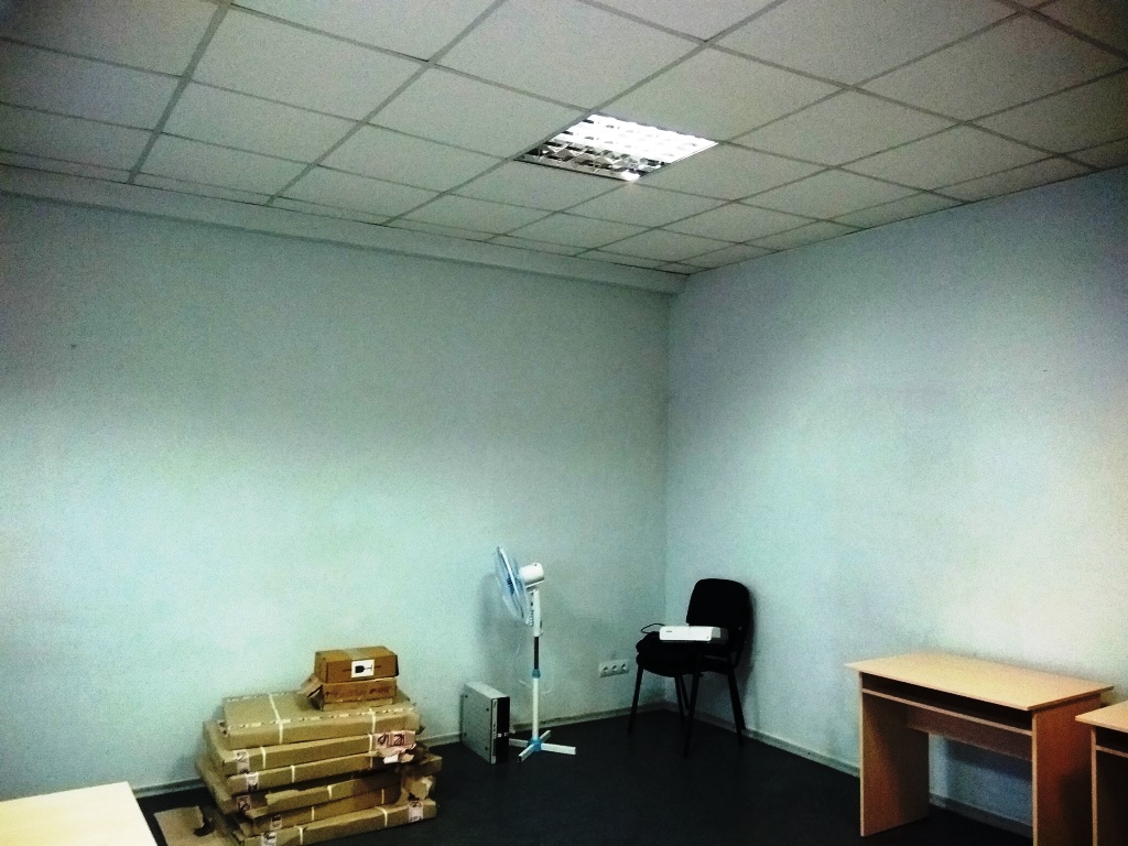 Office space near GLOBAL shopping mall, 184 m2