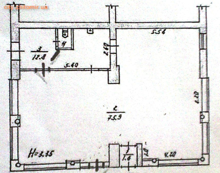 Premises store of industrial goods in the center of Zhitomir, 92 sq.m.