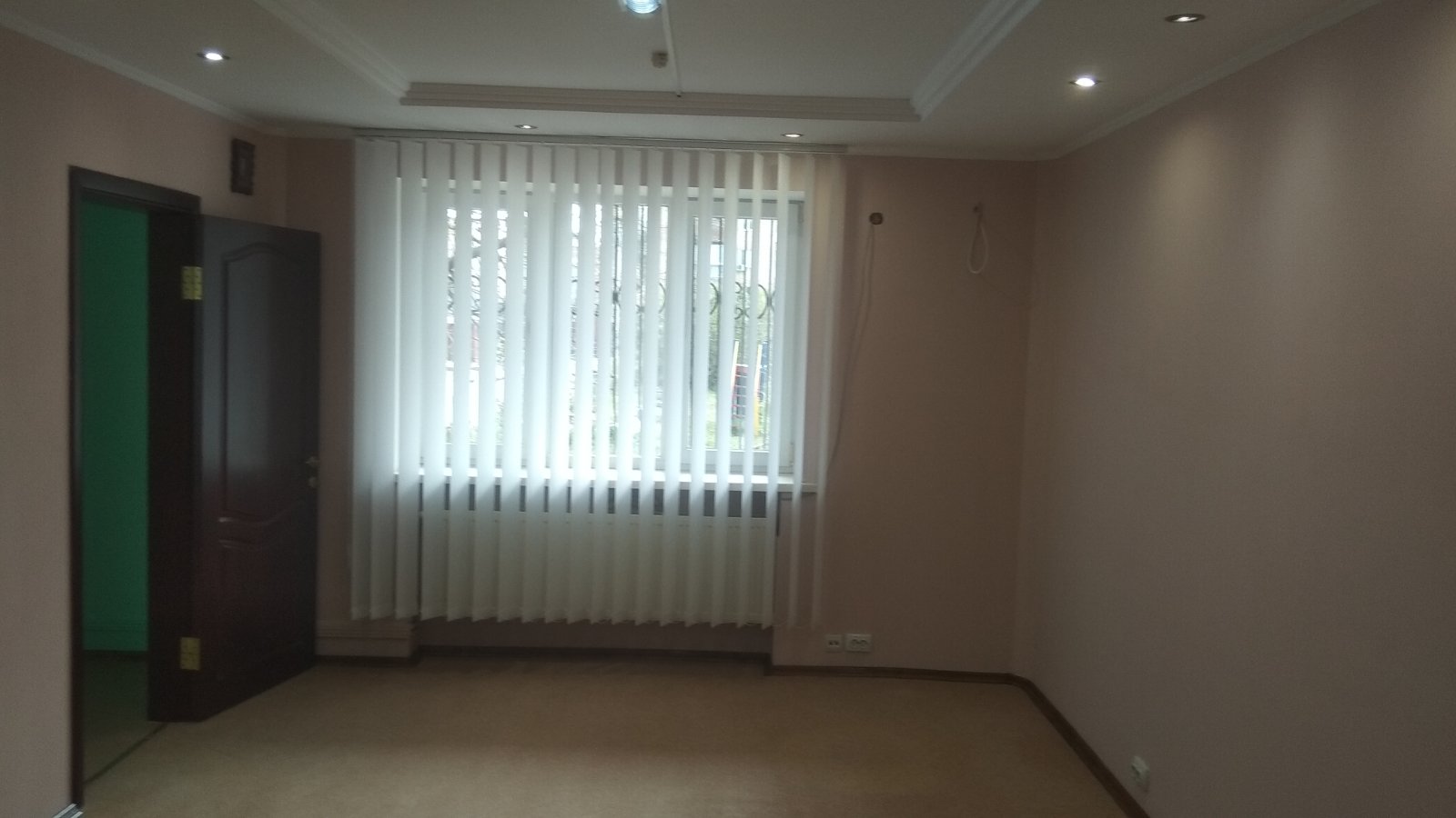 Premises in the center, Pokrovskaya / Grushevskogo, 65 sq.m.
