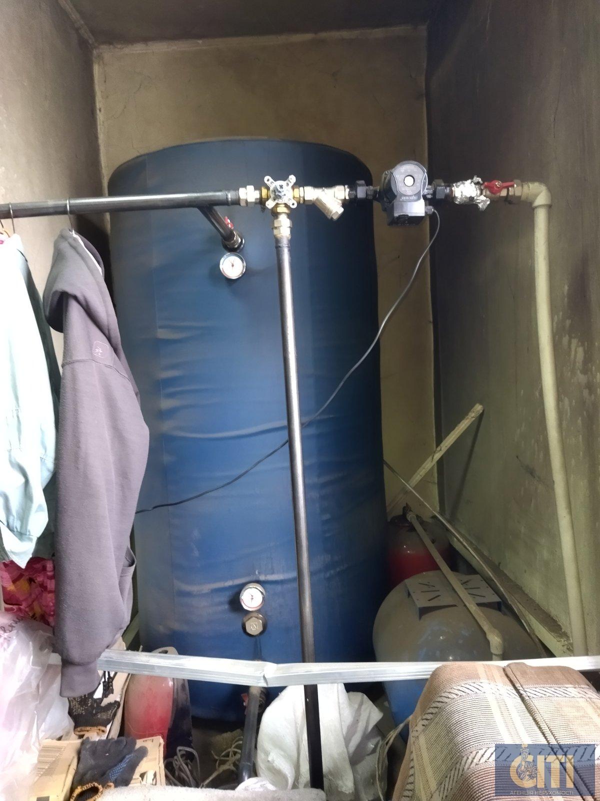 Помещение в самом центре Житомира, 600 м2 Приміщення в самому центрі Житомира, 600 м2