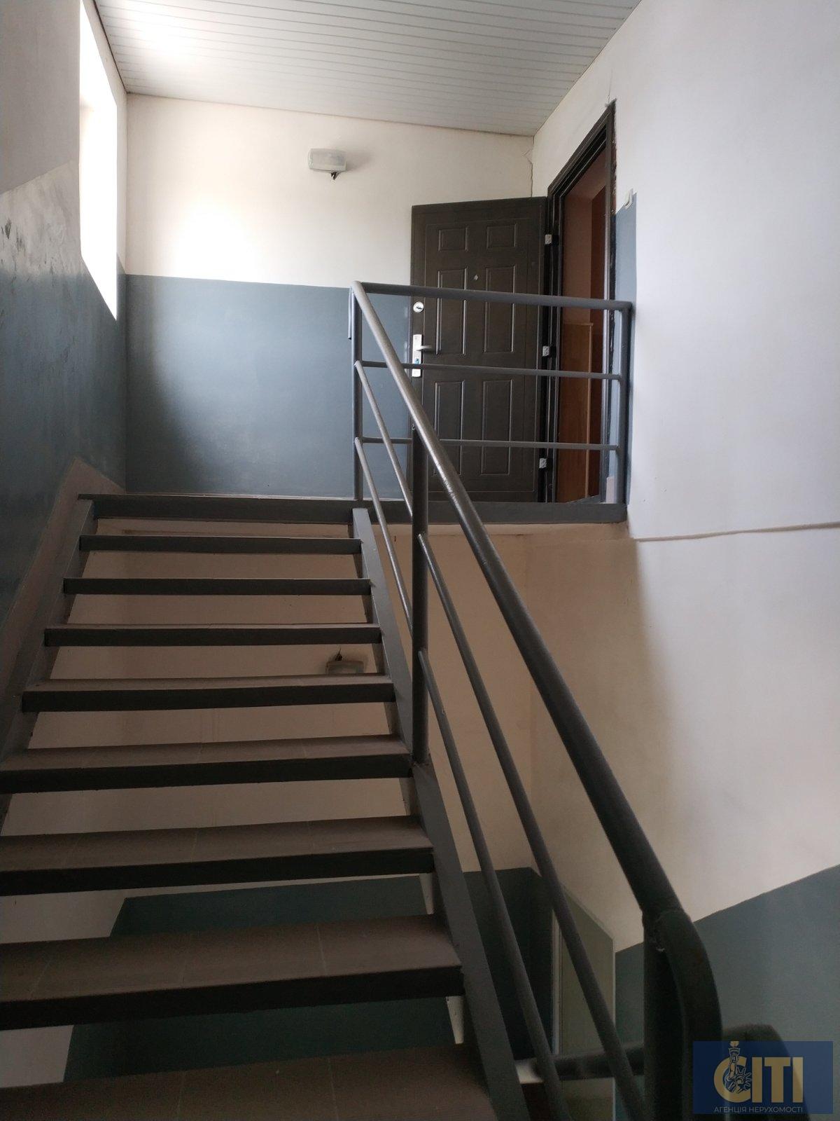 Производственные помещения р-н Полевой, 500 м2 Виробничі приміщення р-н Польовий, 500 м2