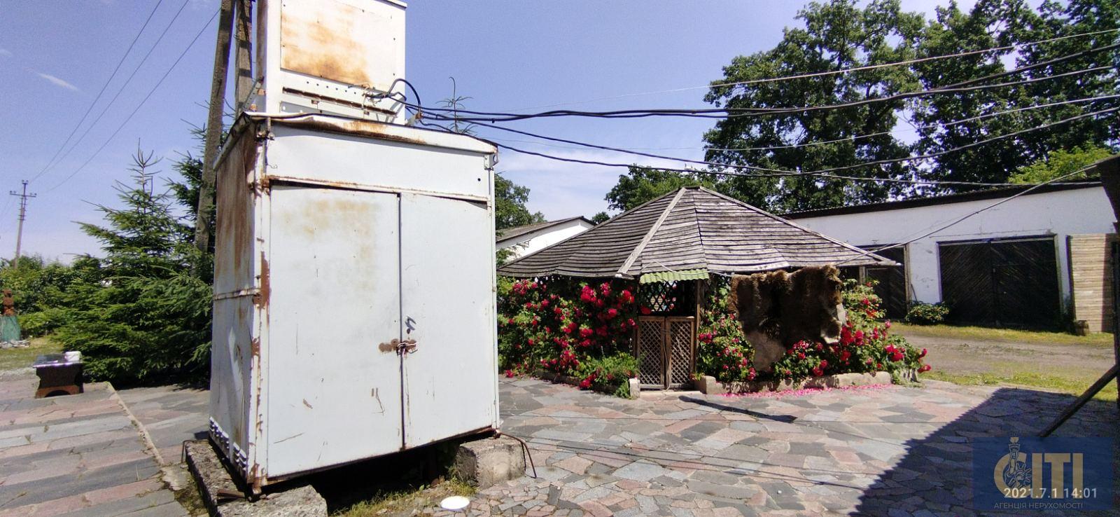 Производственный комплекс в Станишовке, 2000 кв.м. Виробничий комплекс у Станишівці, 2000 кв.м.