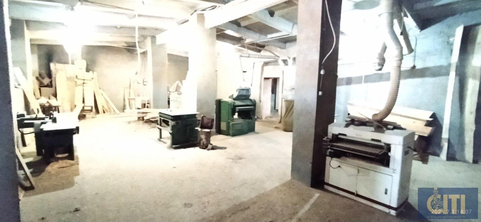 Производственный комплекс в Станишовке, 2000 кв.м. Виробничий комплекс у Станишівці, 2000 кв.м.