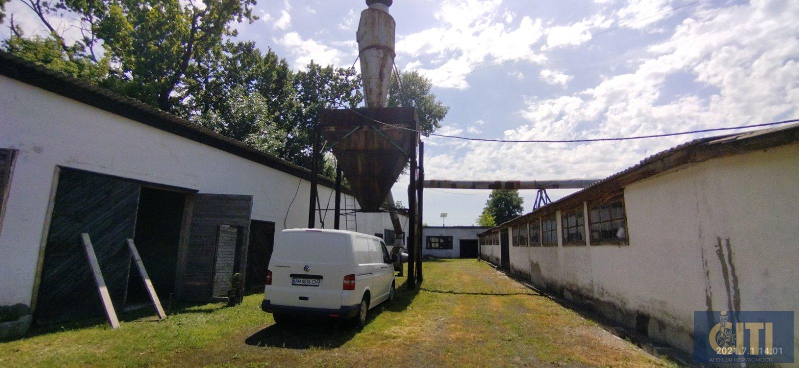 Производственный комплекс в Станишовке, 2000 кв.м. Виробничий комплекс у Станишівці, 2000 кв.м.