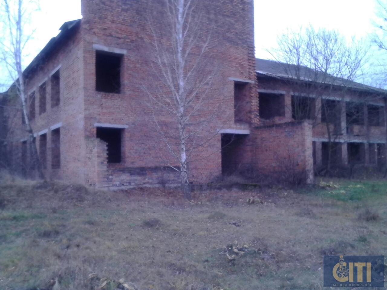 Здание отеля, 12 км от Житомира, 1200 м2 Будівля готелю, 12 км від Житомира, 1200 м2