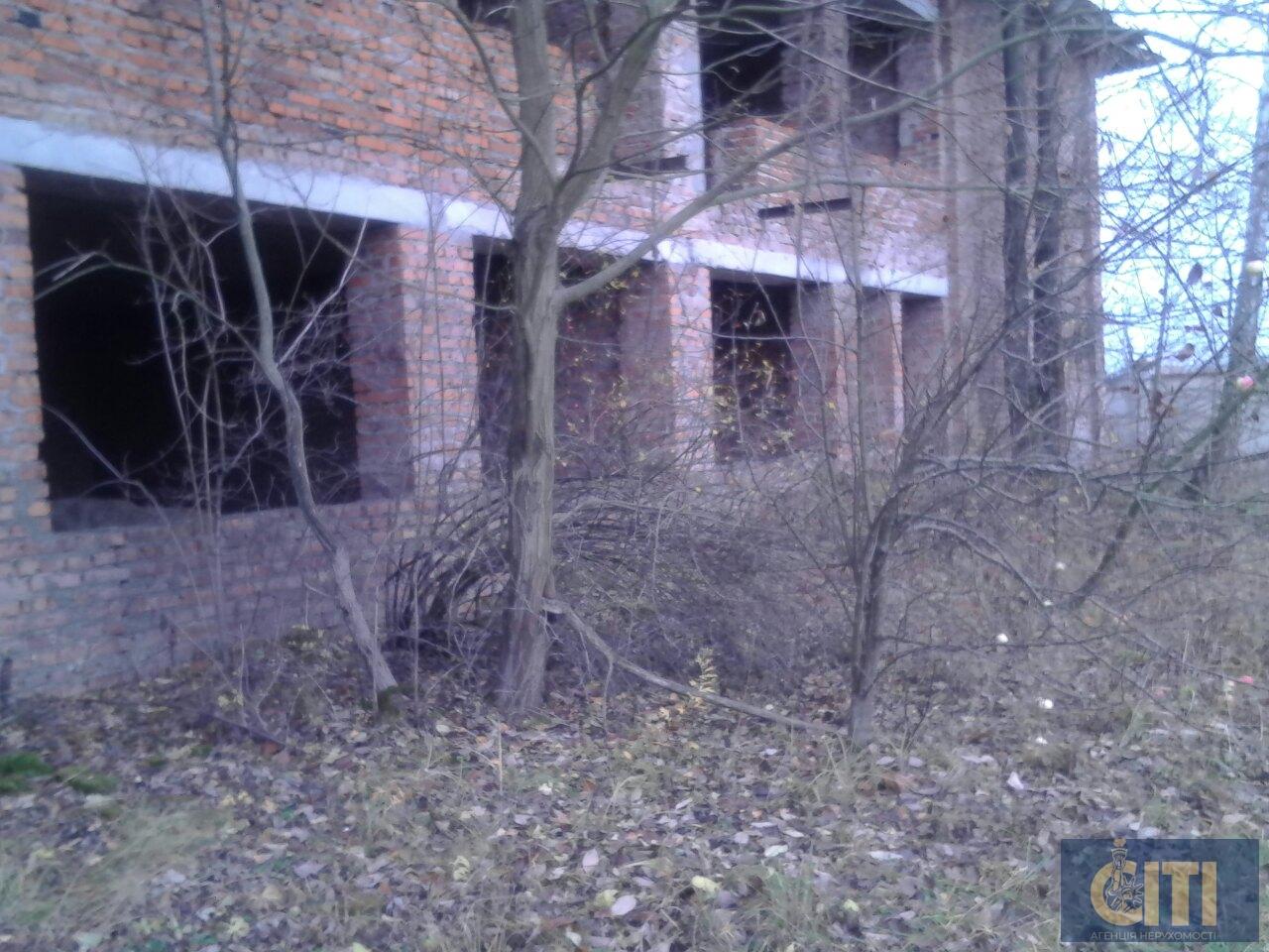 Здание отеля, 12 км от Житомира, 1200 м2 Будівля готелю, 12 км від Житомира, 1200 м2