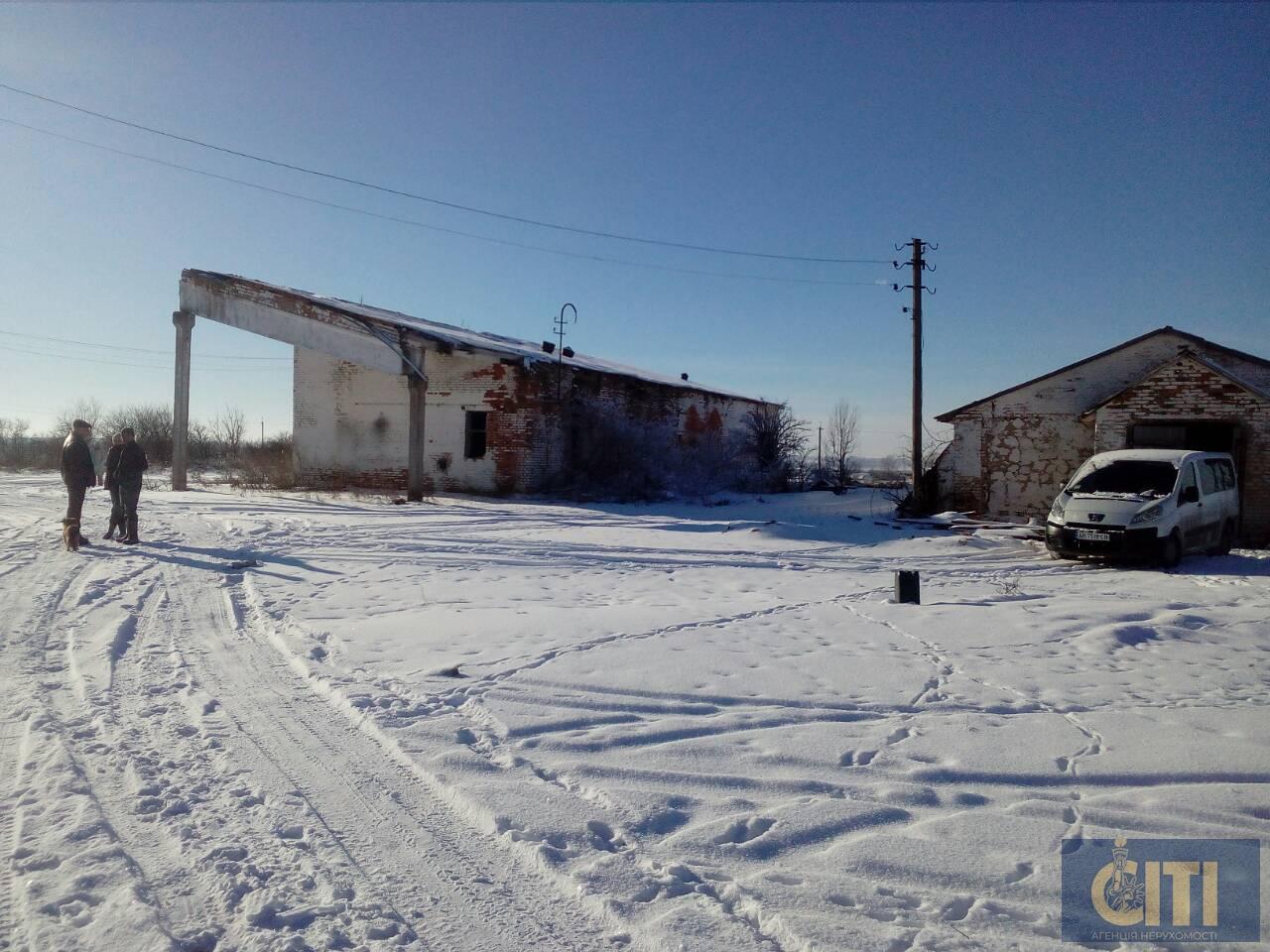 Животноводческий имущественный комплекс в Житомирской области, 8га Тваринницький майновий комплекс у Житомирській області, 8га