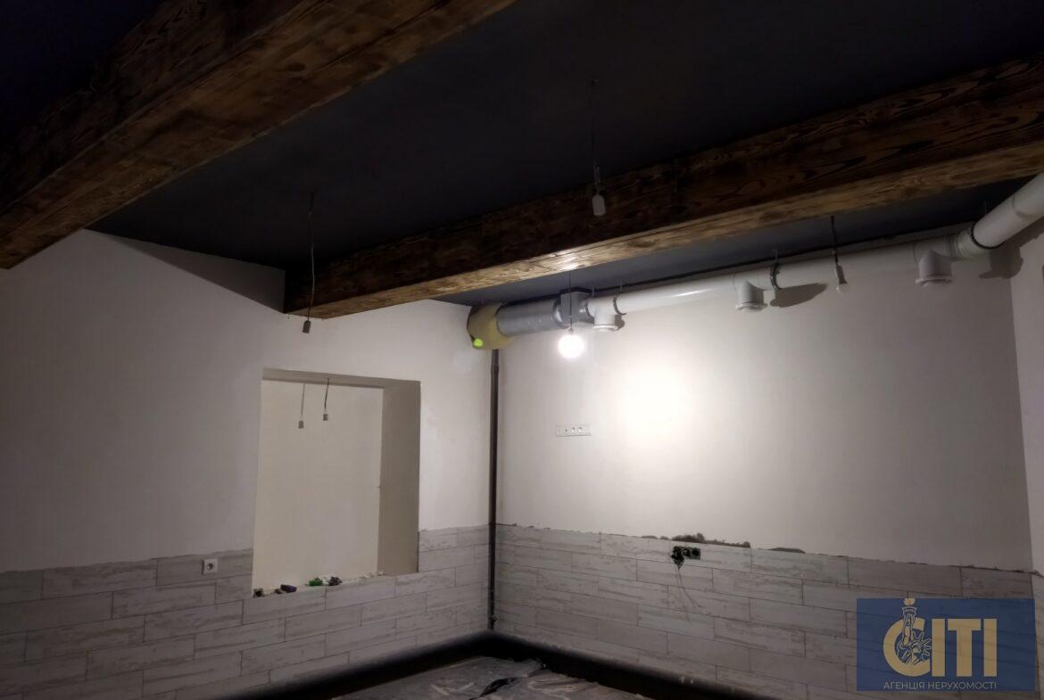 Приміщення кафе в самому центрі Житомира, 70 м2