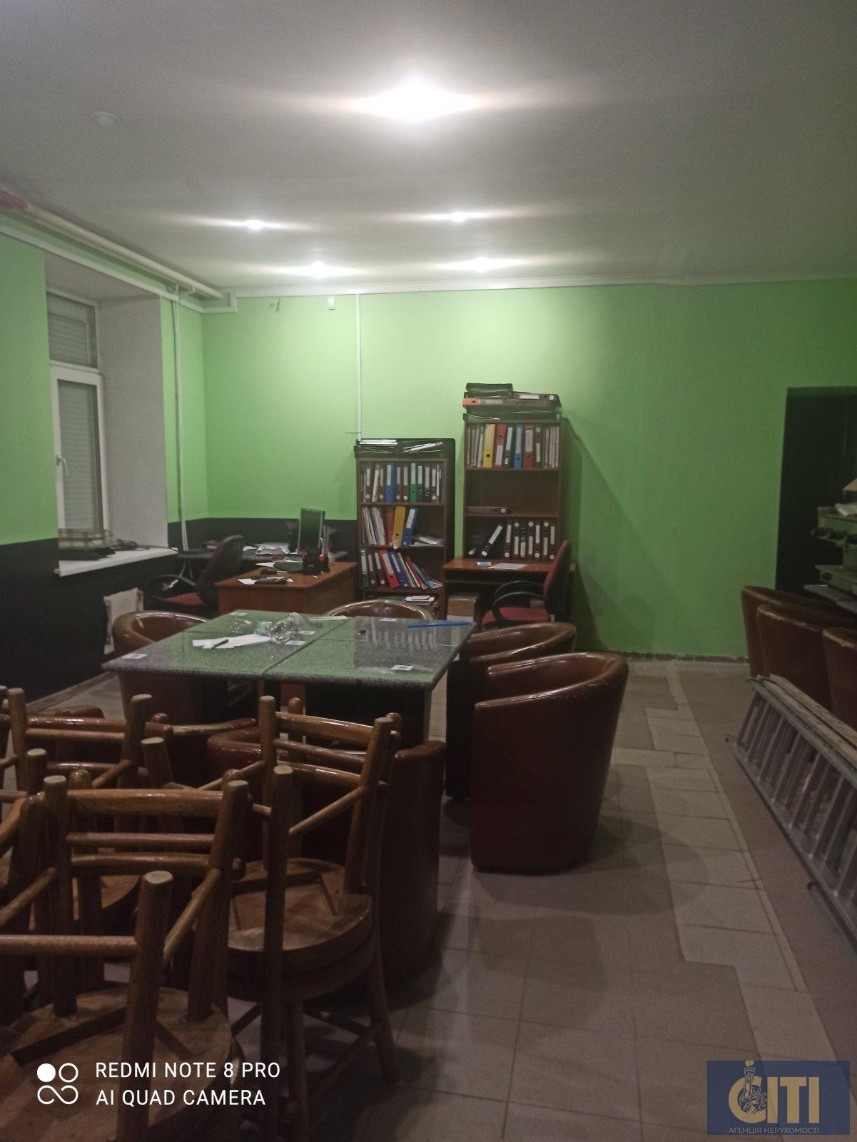 Помещение в центре Житомира, ул. Победы Приміщення в центрі Житомира, вул. Перемоги