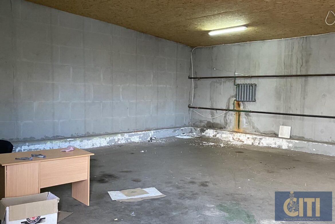 Склад по вул.Баранова, 240 м2