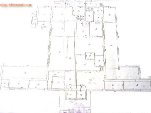 Separate room 710 sq.m., under the supermarket