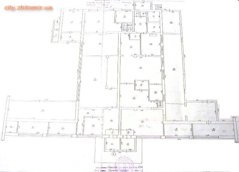 Separate room 710 sq.m., under the supermarket