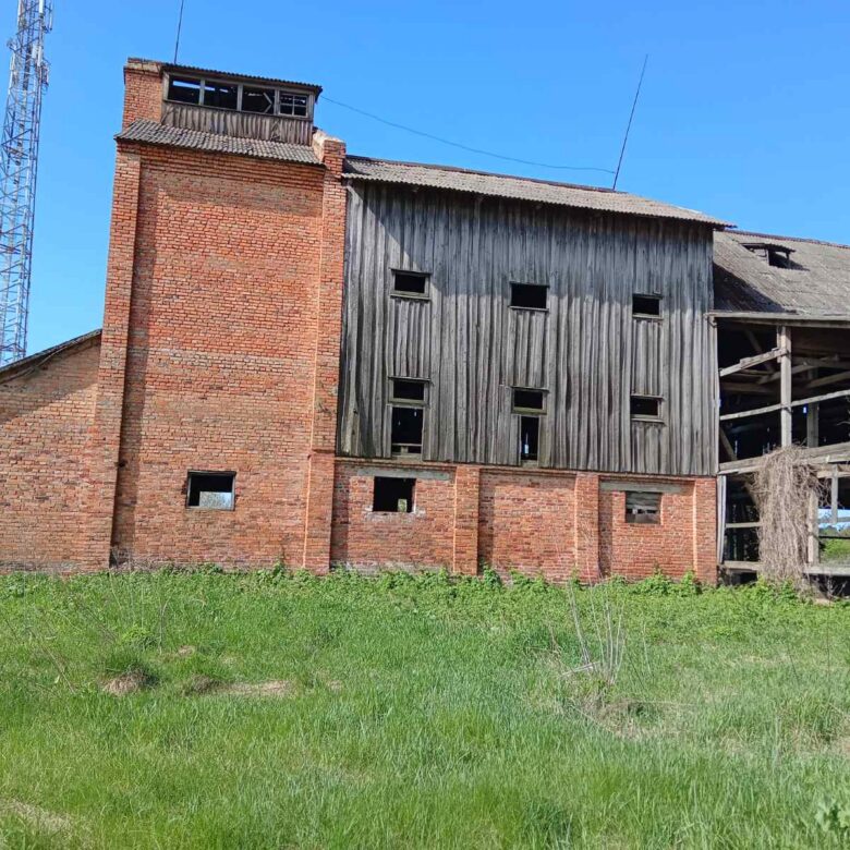 Приміщення в самому центрі по вул.Київській, 300 м2 (400 грн.кв.м)