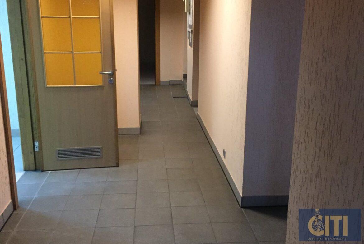 Оренда офісу в центрі міста, 150 м²