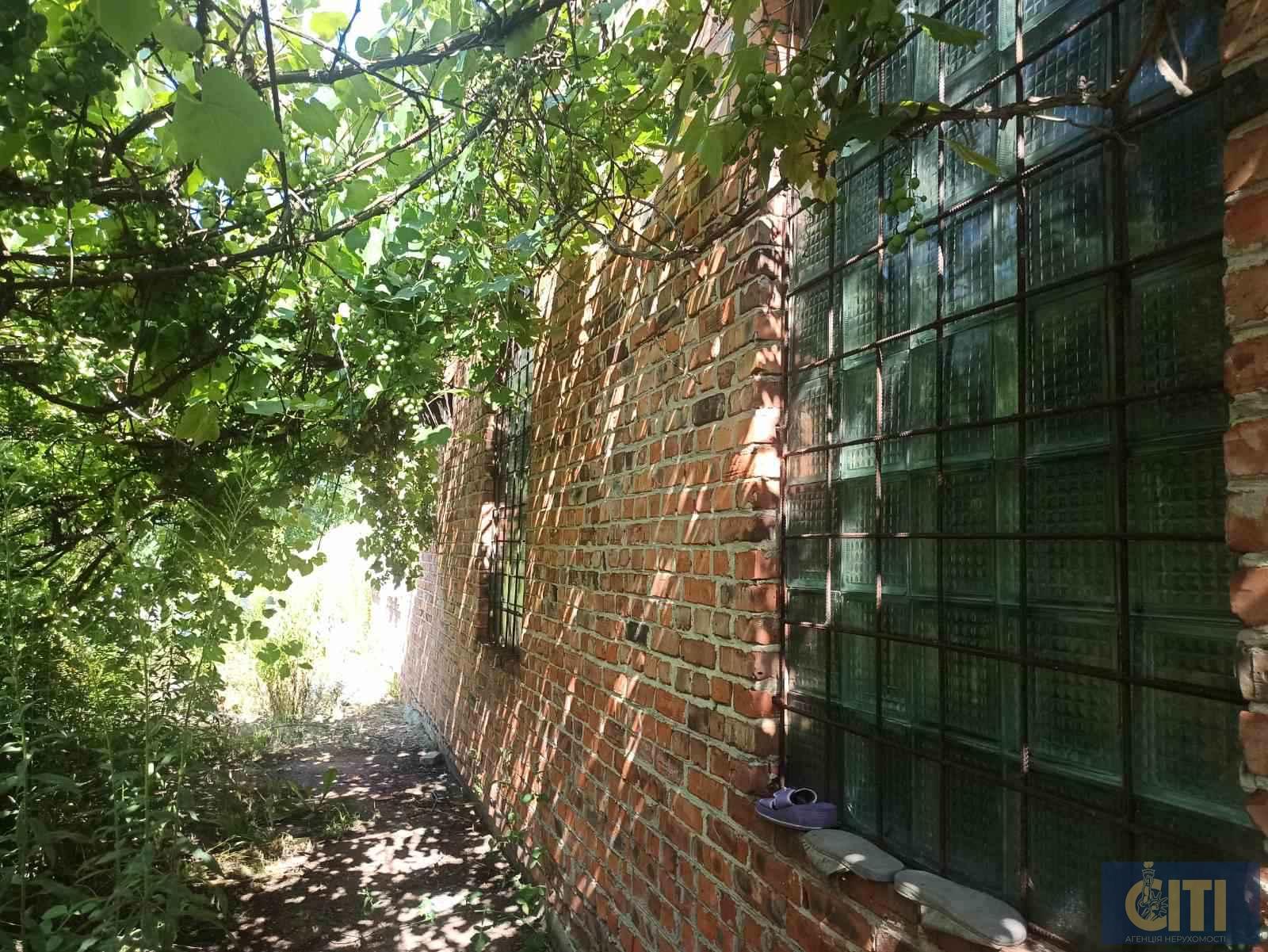 345634573466734674356 Майновий комплекс у промисловому районі м. Житомира, загальна площа 2100 кв.м.