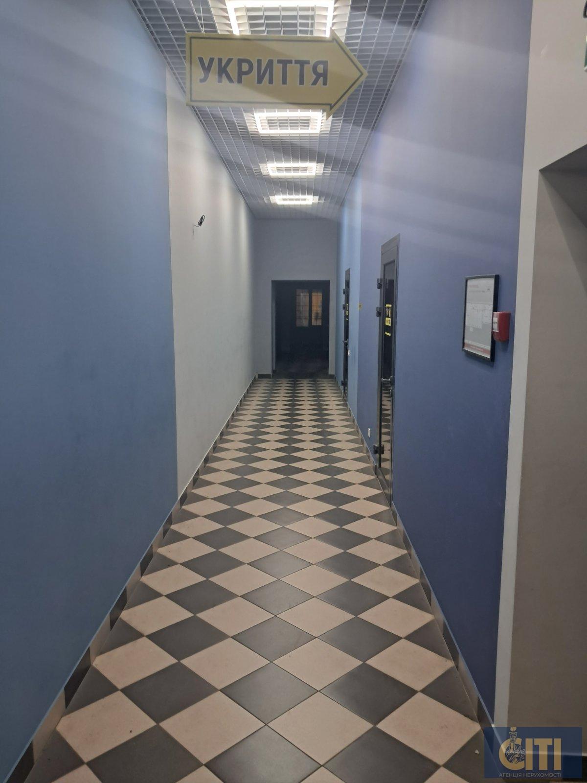 Аренда помещения в центре города, район ул. Ольжича/Победы 160кв.м. Оренда приміщення в центрі міста, район вул. Ольжича/Победи 160кв.м.