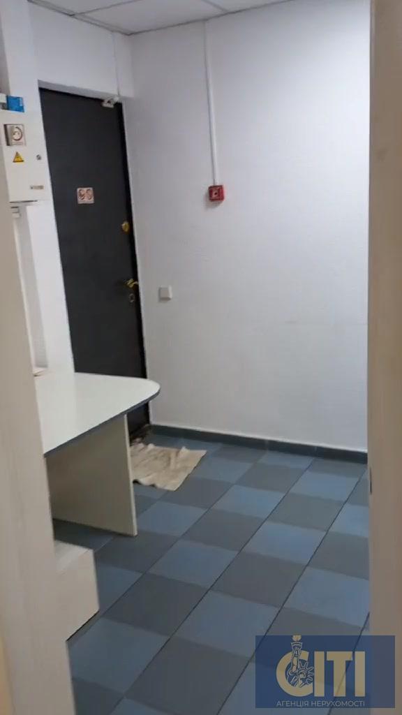 frame_0022 Магазин по вул.Хлібна (Житній ринок), 60 кв.м.