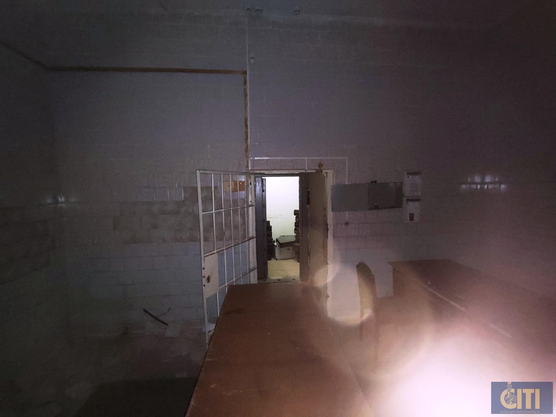 Коммерческое помещение, в центре (к-р Жовтень), 360 кв.м. Комерційне приміщення, в центрі (к-р Жовтень), 360 кв.м.