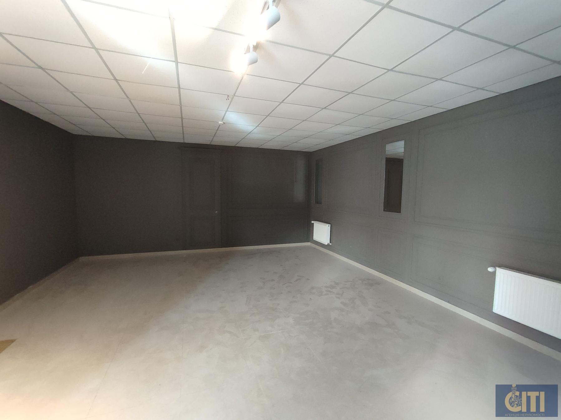 Помещение в самом центре по ул.Киевской, 180 м2 Приміщення в самому центрі по вул.Київській, 180 м2