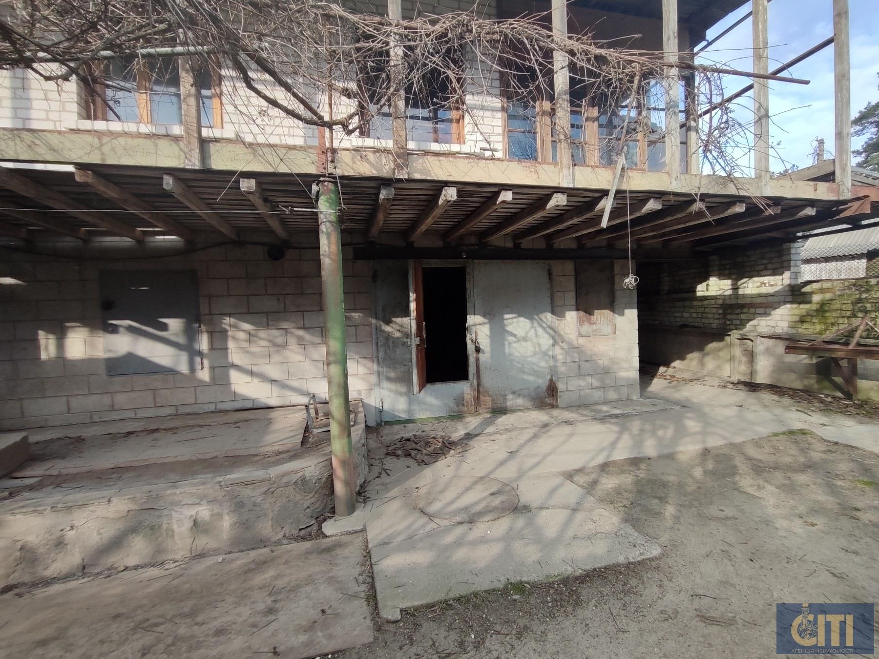 Продажа помещения район Силикатного завода, 300 кв.м. Продаж приміщення район Силікатного заводу, 300 кв.м.