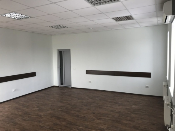 Office in Business Center with developed infrastructure, 40 sq. m.