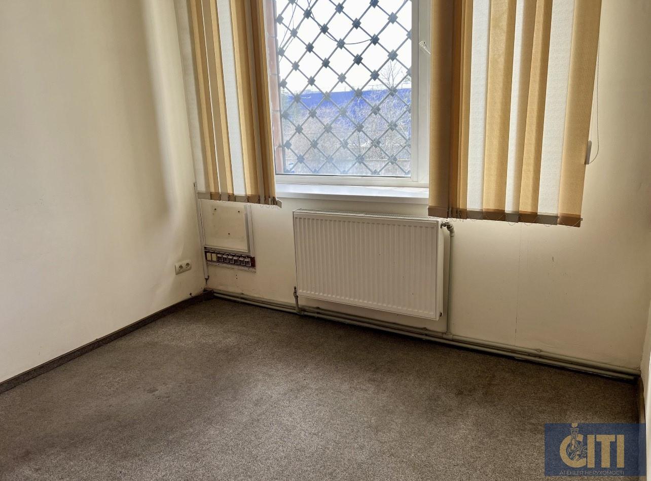 Трёхкомнатный офис пр. Независимости – 52,6 кв. м. Трикімнатний офіс пр. Незалежності - 52,6 кв. м.