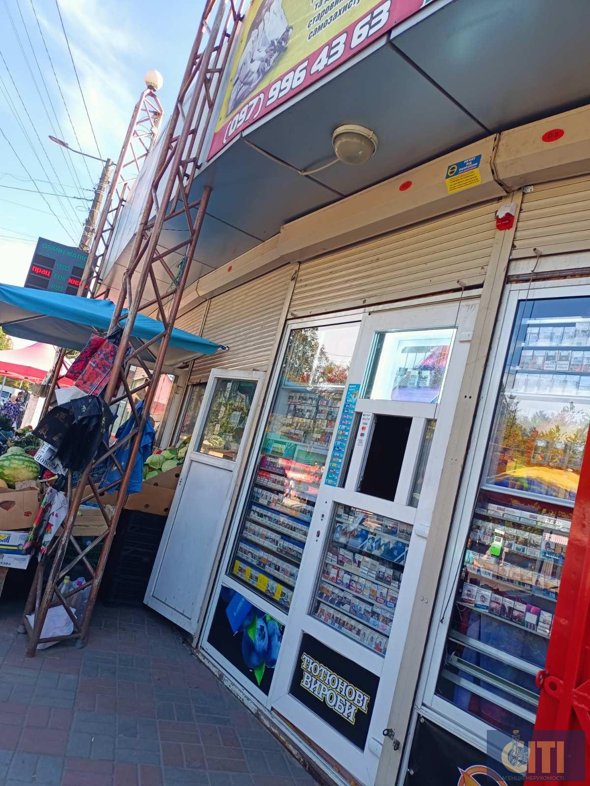 Аренда киоска на Крошне, 20 м², фасад Оренда кіоску на Крошні, 20 м², фасад