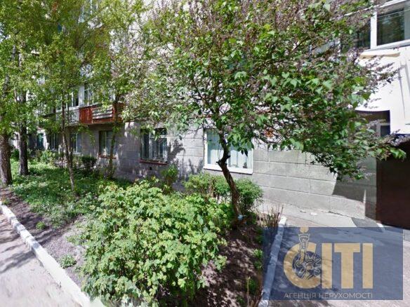 Продаж нежитлового приміщення 700 кв.м на В.Бердичівській (район ул. Довженко)