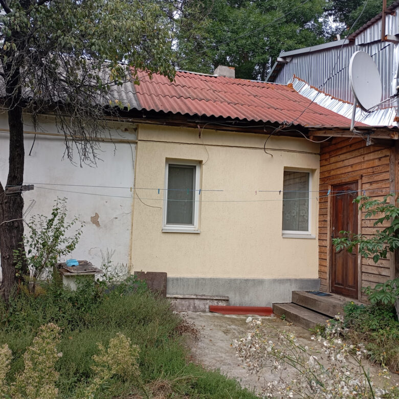 Продаж частини будинку під бізнес 60 м² на Гоголівській/Хлібній