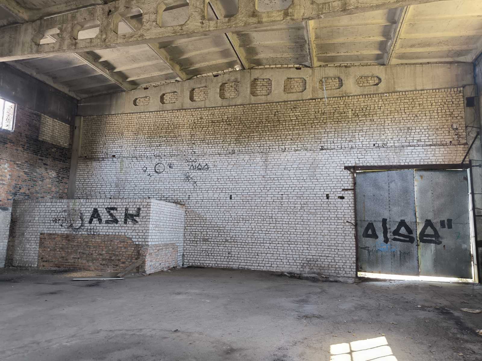 Земельный участок 3,2 Га + помещение 800 кв.м. в Станишевке Земельна ділянка 3,2 Га + приміщення 800 кв.м. у Станишівці