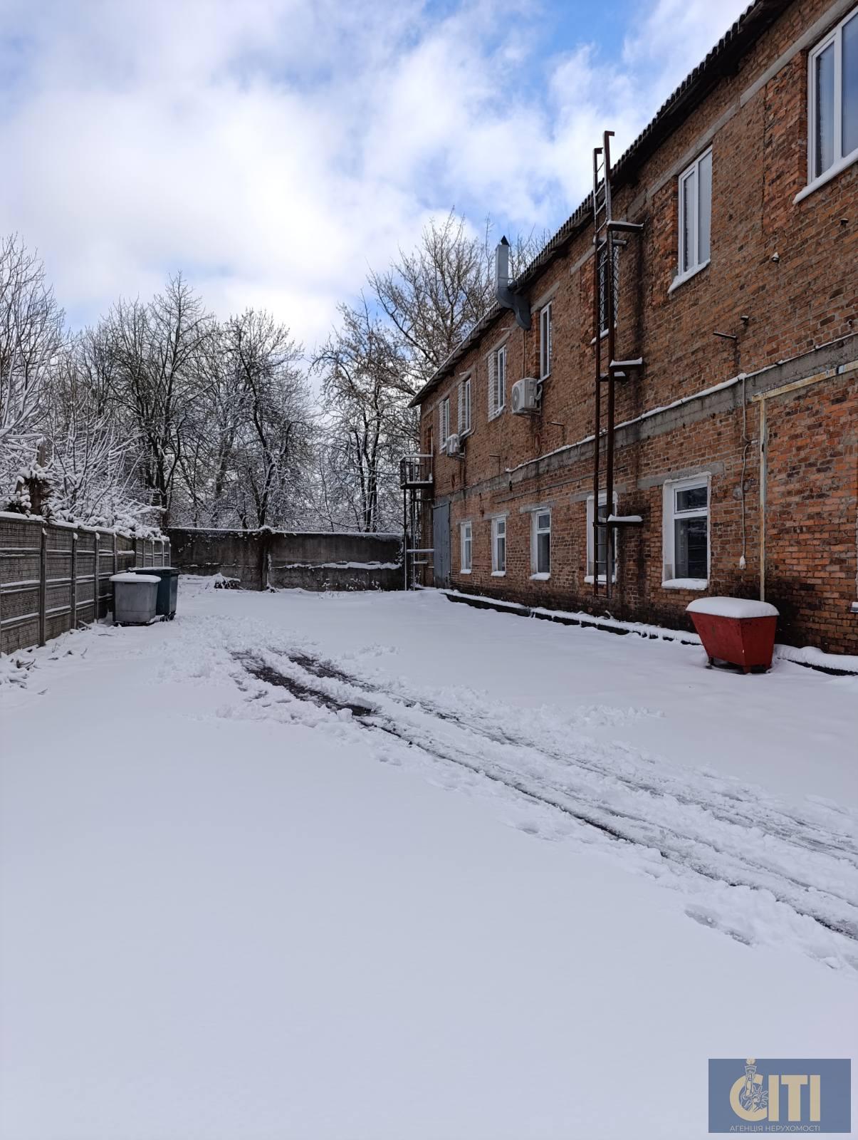 Продаж приміщення в центрі міста, район Сінного ринку, 620 кв.м Продаж приміщення в центрі міста, район Сінного ринку, 620 кв.м