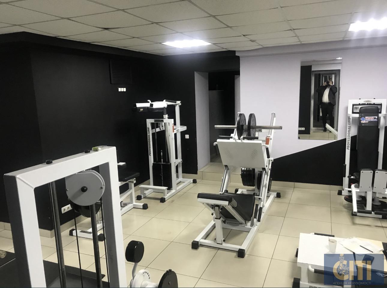 Продажа коммерческого помещения на ул.Шевченко, 210 м² Продаж комерційного приміщення на вул.Шевченка, 210 м²