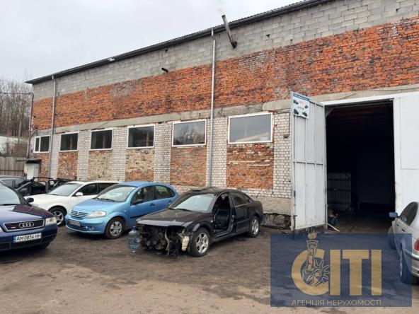 Rent a warehouse, 160 m2