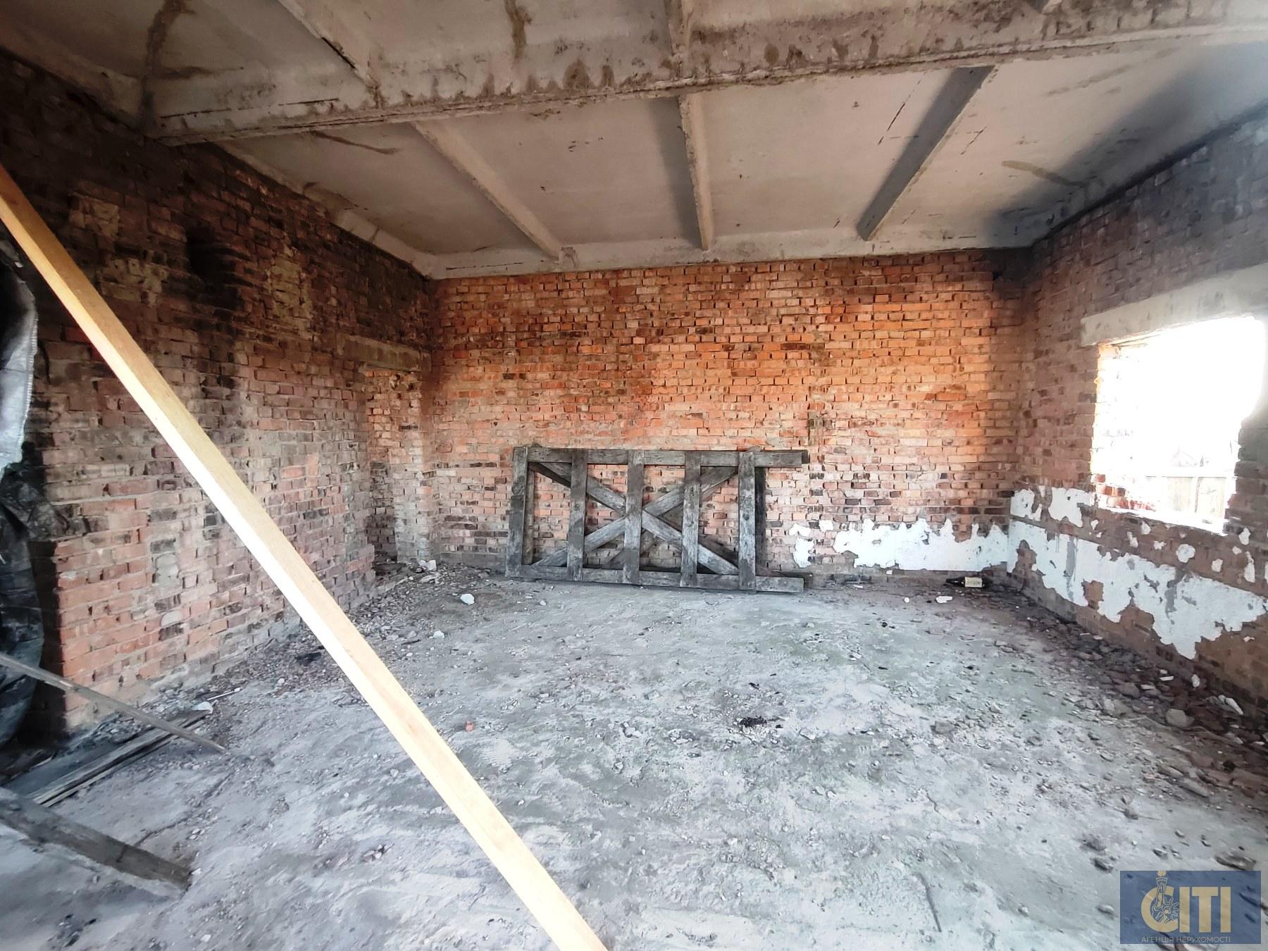 Имущественный комплекс в селе Дворец Житомирского района, 500 м², 30 соток. Майновий комплекс у селі Дворець Житомирського району, 500 м², 30 соток.