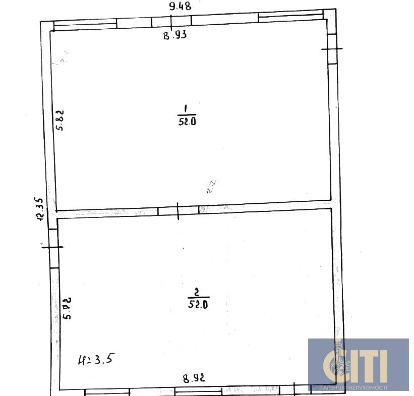 Майновий комплекс у селі Двірець Житомирського району, 500 м², 30 соток.