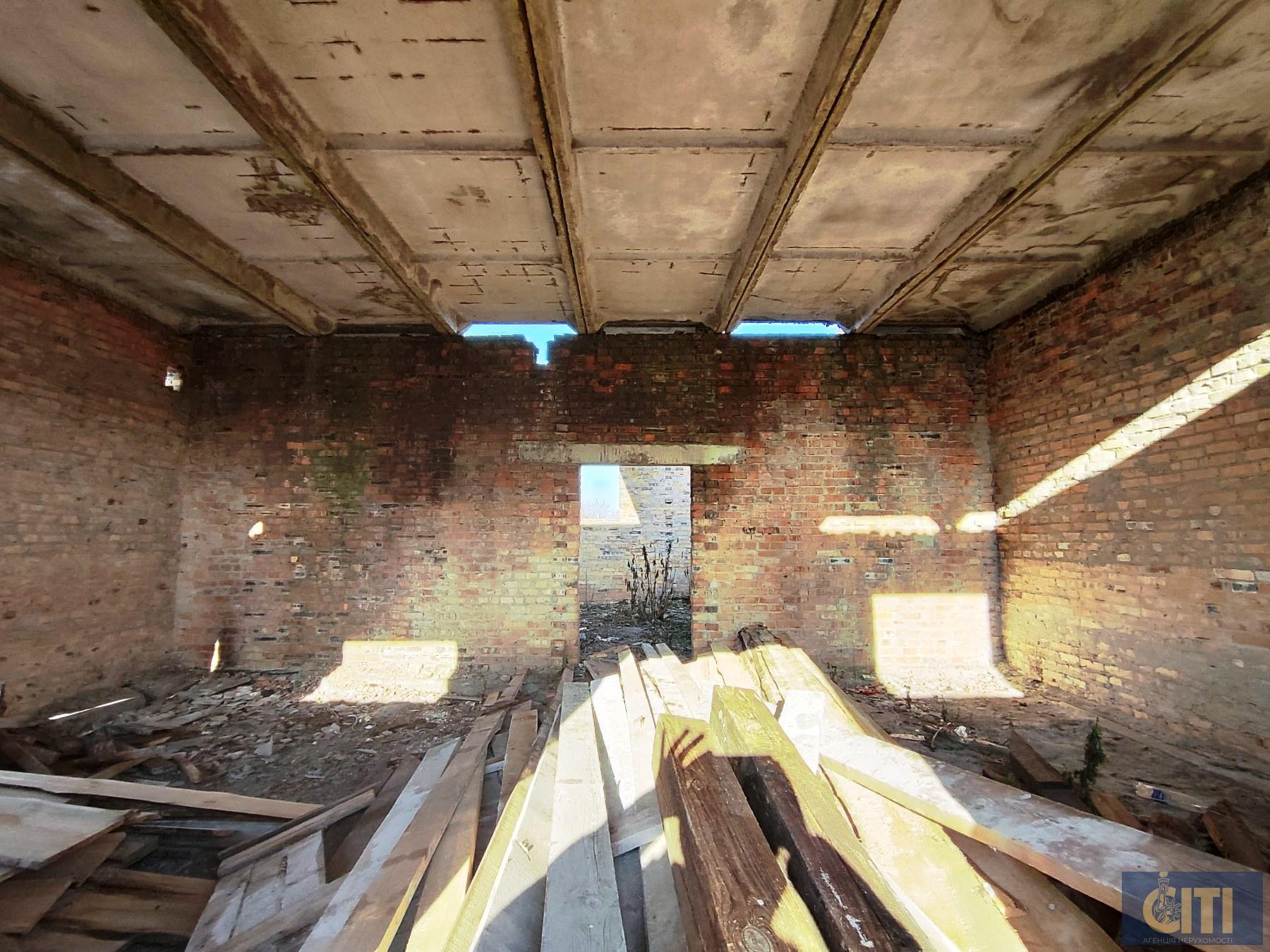 Имущественный комплекс в селе Дворец Житомирского района, 500 м², 30 соток. Майновий комплекс у селі Дворець Житомирського району, 500 м², 30 соток.