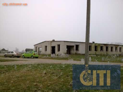 Приміщення під каменеобробку, пилораму, 1350 м2