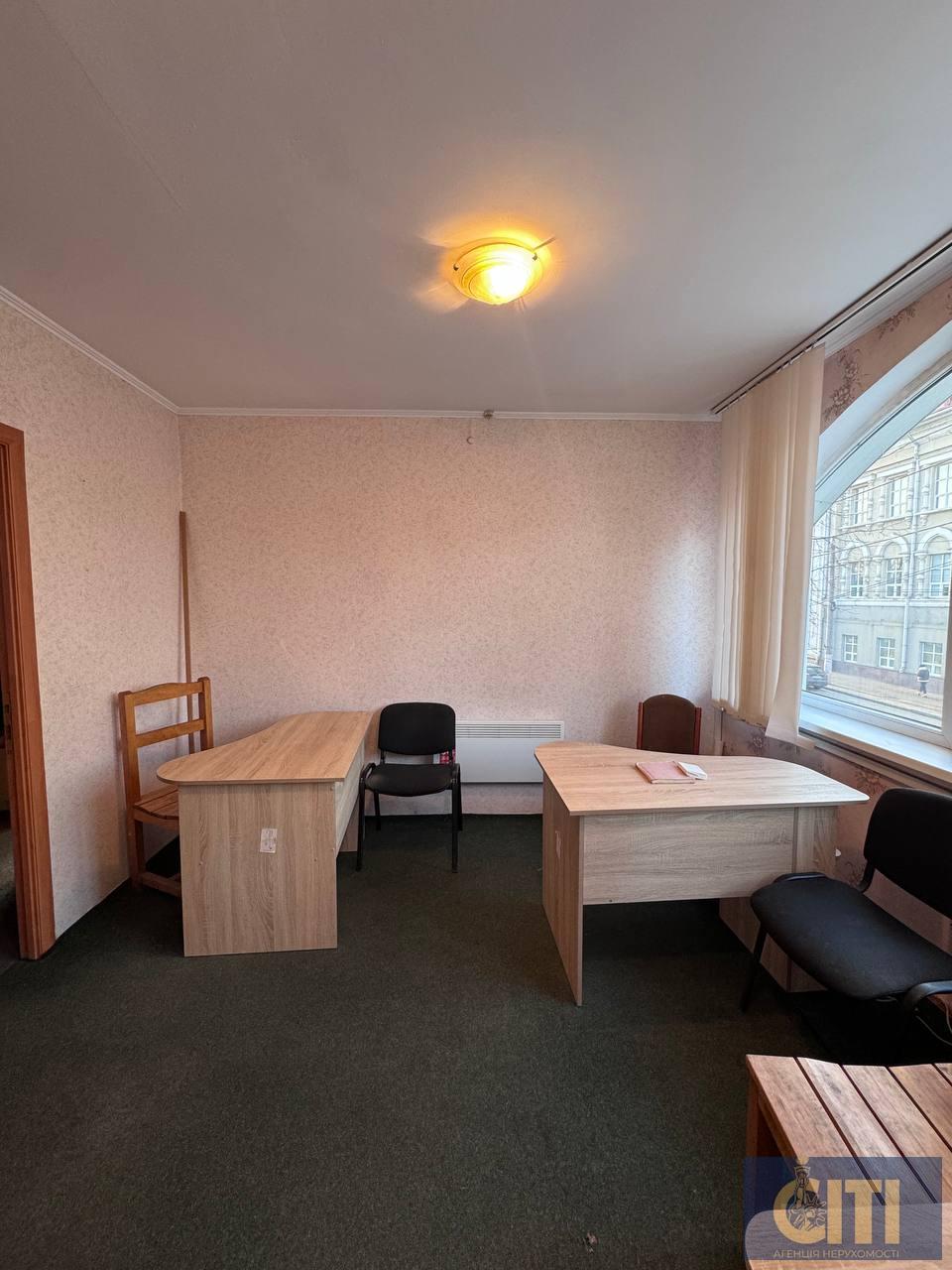 Сдам в аренду помещение офиса 15 м2, площадь Победы Здам в оренду приміщення офісу 15 м2, площа Перемоги