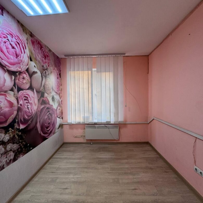 Здам в оренду приміщення офісу 28 м2, площа Перемоги