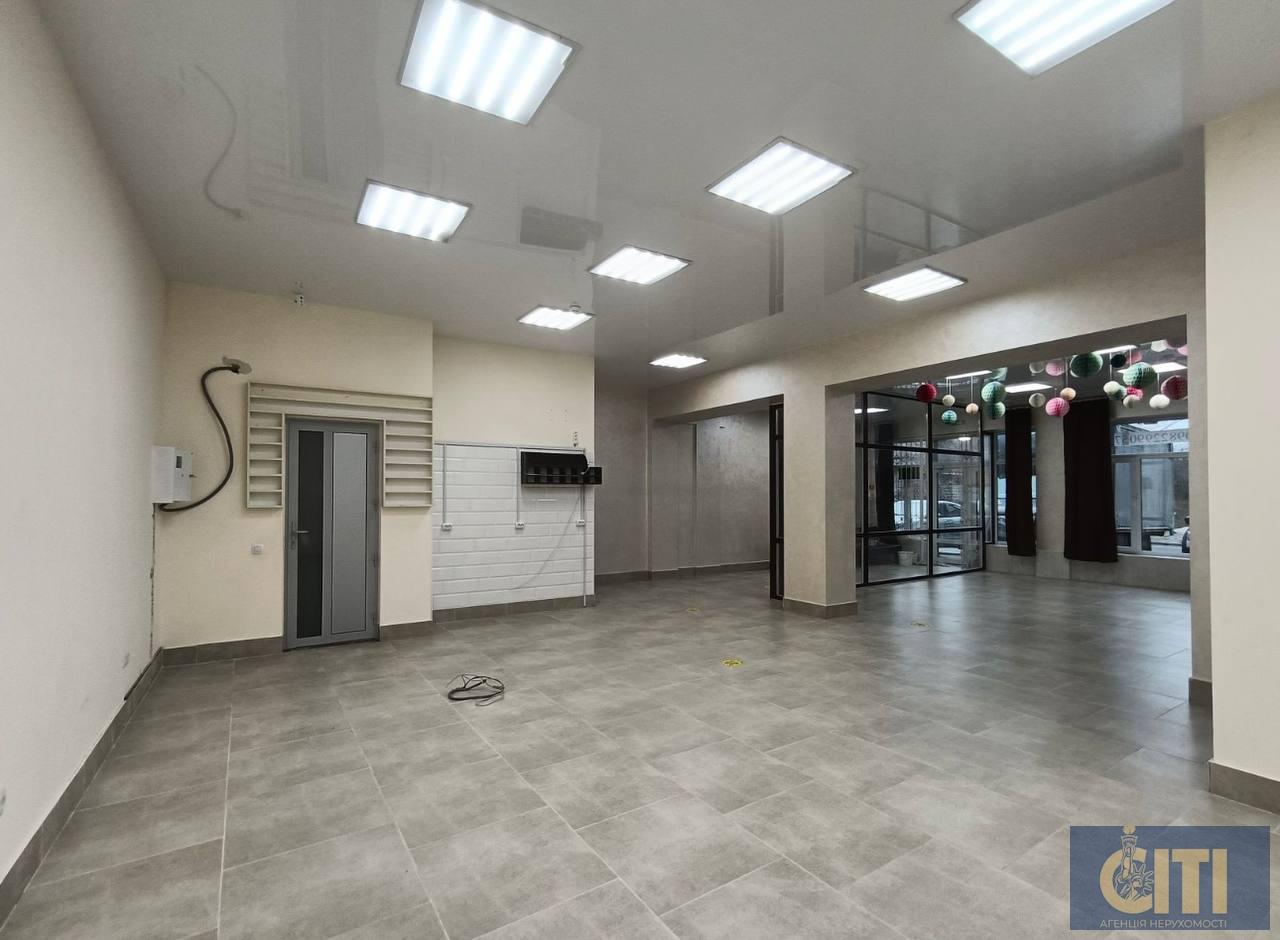 Коммерческое помещение в новостройке, Корбутовка, 112 м². Комерційне приміщення в новобудові, Корбутівка, 112 м².